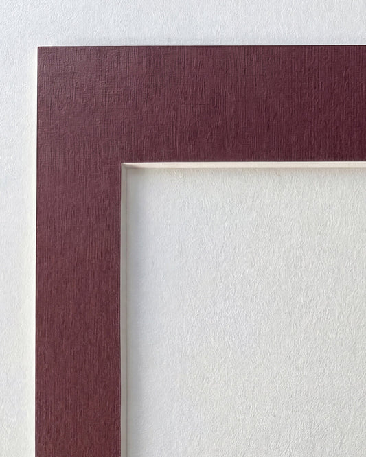 Mount Sample: Plum (White Core)